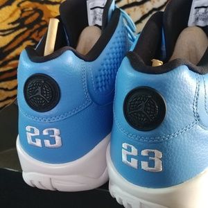 Air Jordan 9 Retro Low